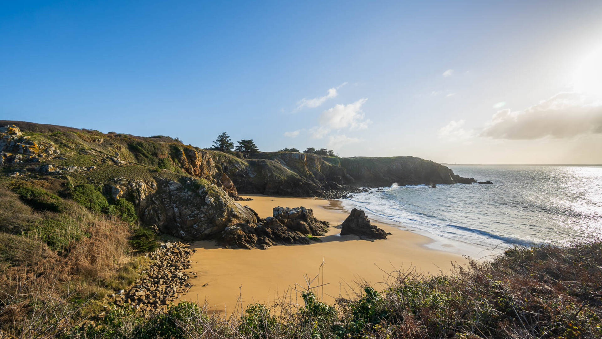 La Plage des Soux - L'ile d'yeu - Vendée © Julien Gazeau - Vendée Expansion - tous droits réservés www.vendee-tourisme.com