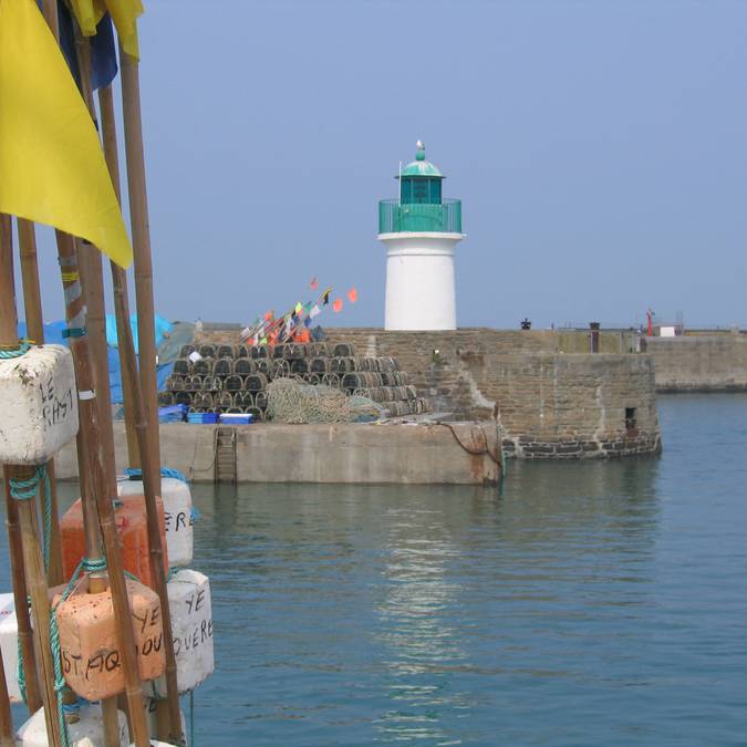 Der Leuchtturm am Quai du Canada, Port-Joinville, Ile d'Yeu